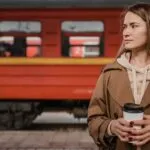 Льготы, новые вагоны и удобные вокзалы: как изменятся жд-перевозки для маломобильных граждан