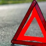 В Караганде автобус протаранил припаркованные возле ЖК машины
