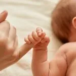 В Караганде мать «подарила» двоих новорождённых
