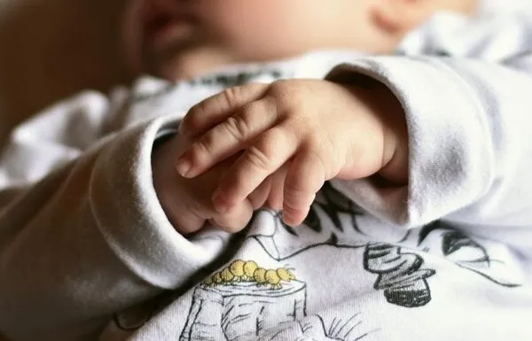 Родила на улице