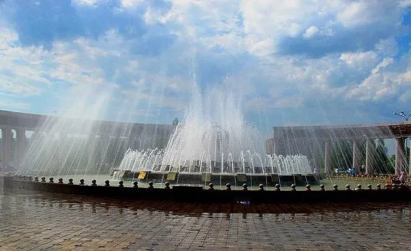 Фонтан в Караганде