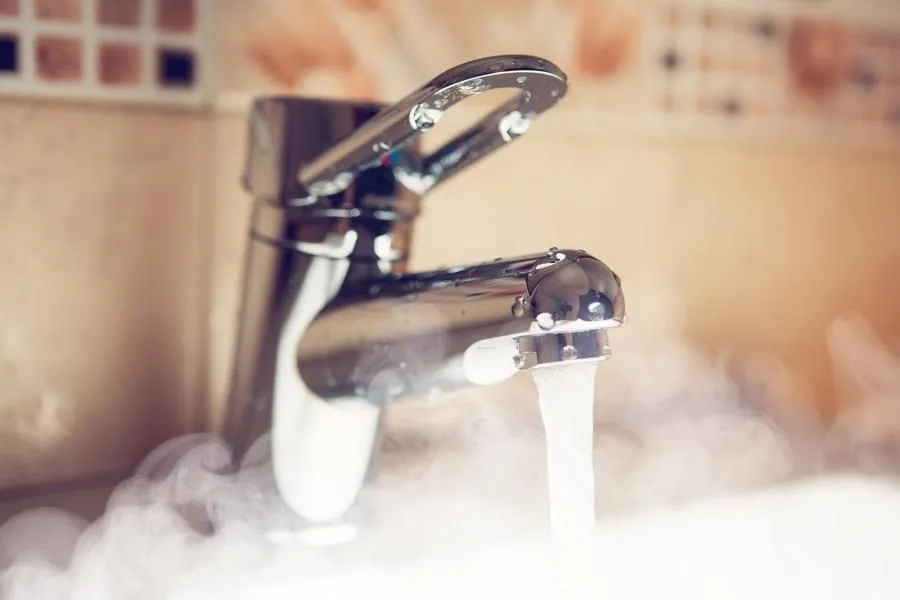 Когда карагандинцы увидят горячую воду
