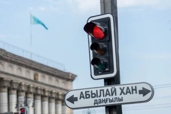 Умные светофоры в Казахстане
