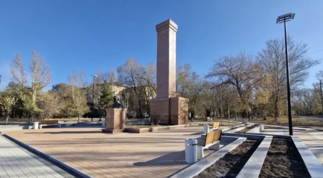 В Караганде облагородили аллею имени Тусупа Кузембаева