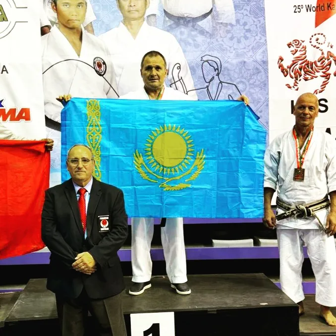 Виктор Екшин