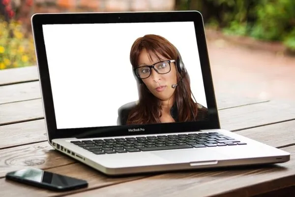 Чешский язык с нуля: почему лучше всего начинать обучение в Чехии?