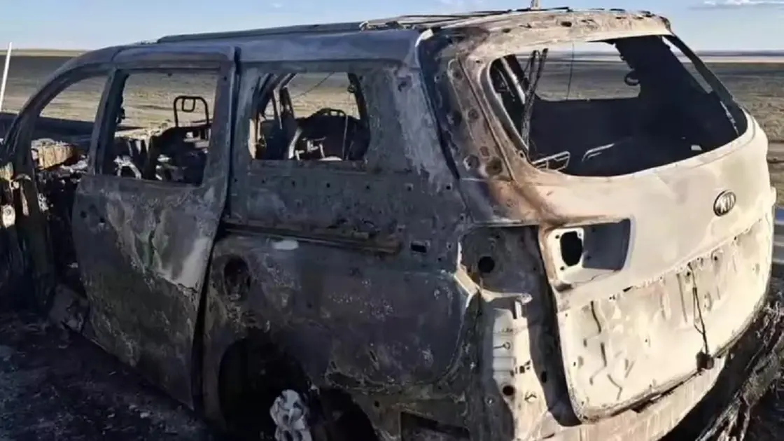 В машине сгорело семь человек