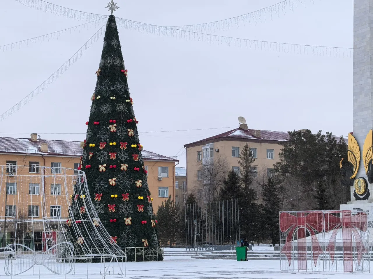 В Караганде готовятся к празднованию Нового года