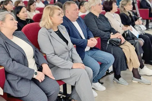 Готовить профессионалов по мировым стандартам