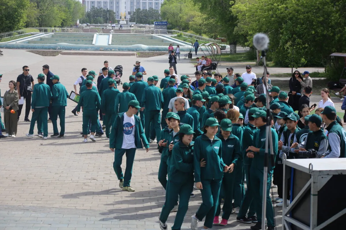 Подростков и молодежь Караганды приглашают подзаработать