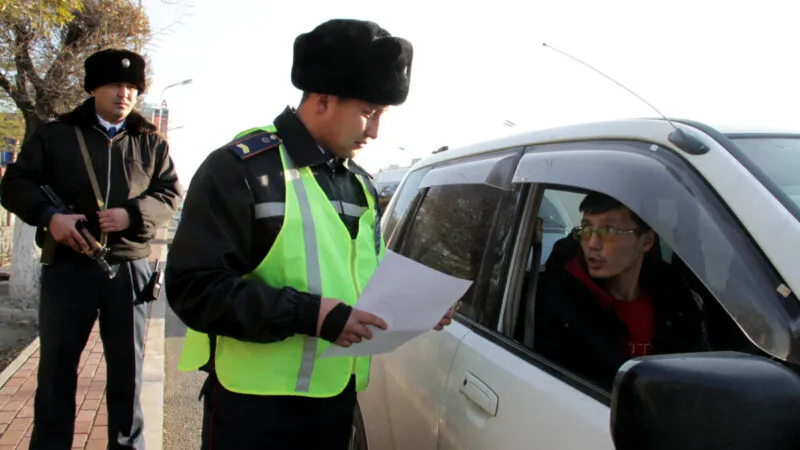 В Казахстане планируется упростить и сделать прозрачными экзамены на водительские права