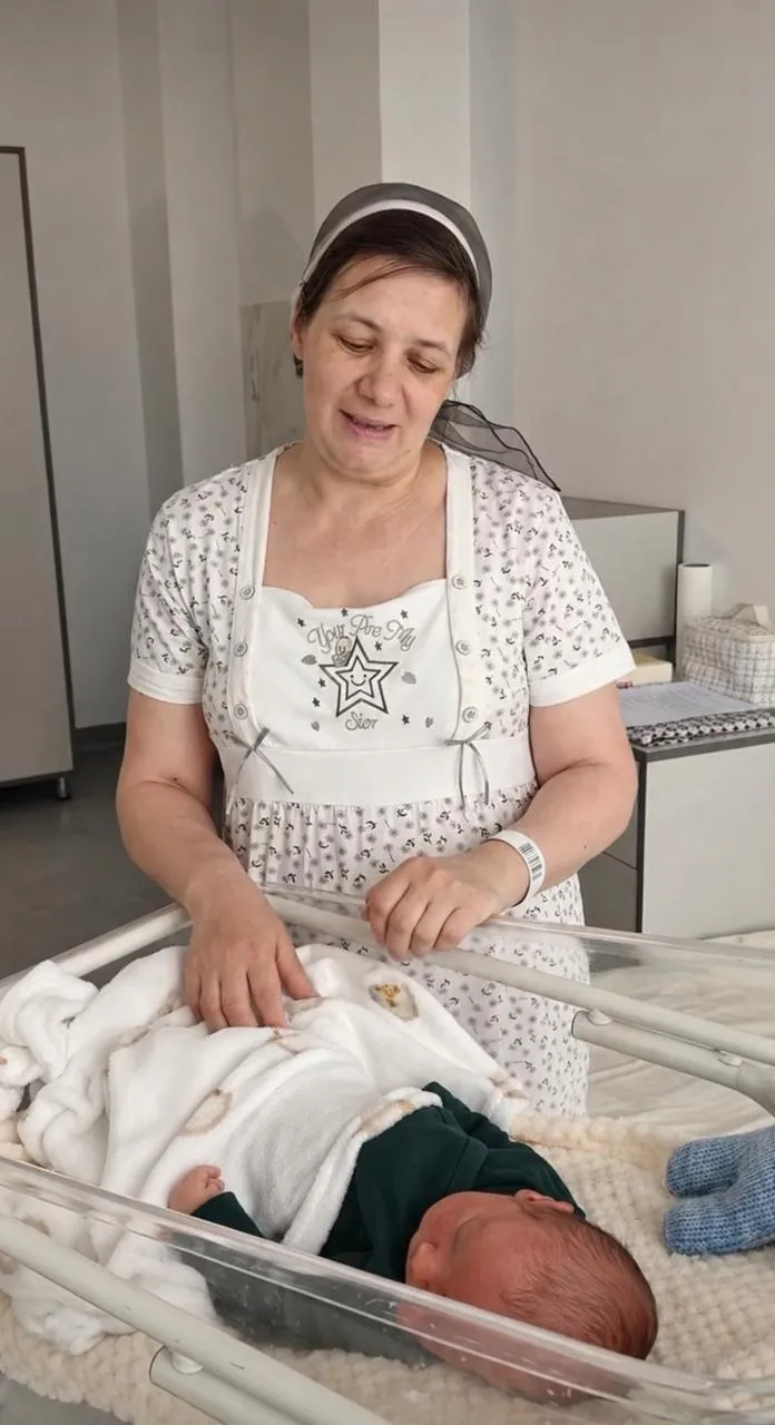 В семье жительницы Шахтинска Ирины Децук родился 12-й ребенок