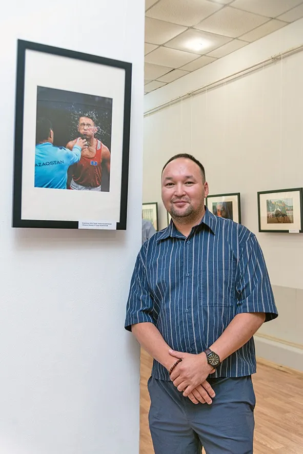 Из столицы с экспозицией: в Караганде открылась выставка фотоклуба «PHOTOBAR»