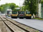 Дорожники Темиртау продолжают ремонт улиц без отставаний от графика