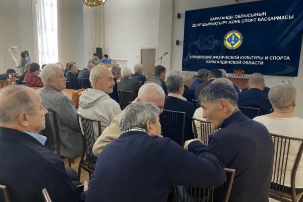 Презентация книги «Фундамент юного борца» в Караганде