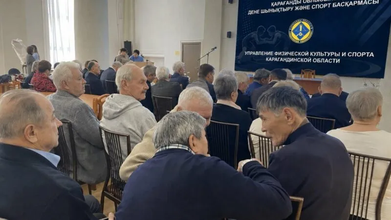 В Караганде состоялась презентация книги «Фундамент юного борца»