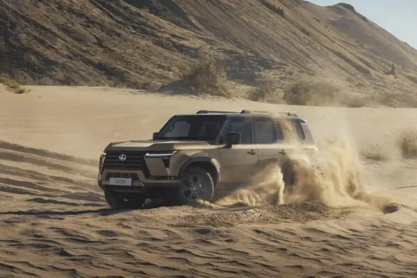 Новые автомобили Lexus