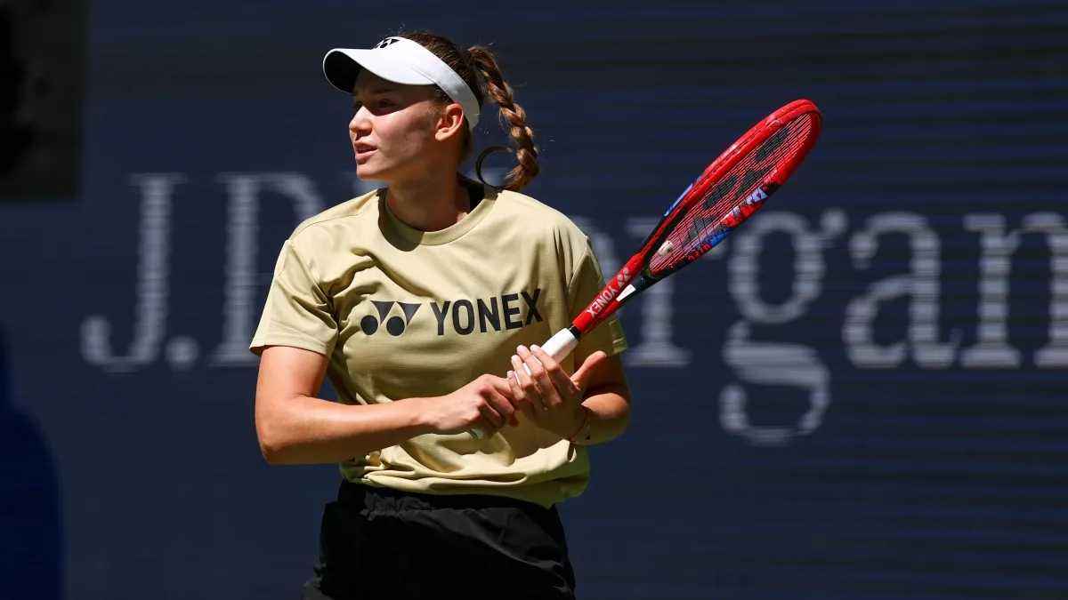 Live-рейтинг WTA возглавила казахстанская теннисистка Елена Рыбакина