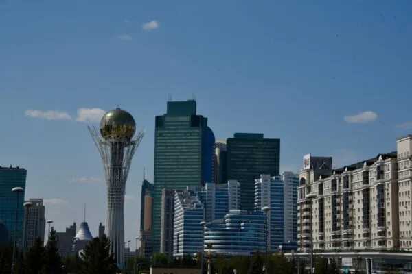 Равны перед  законом